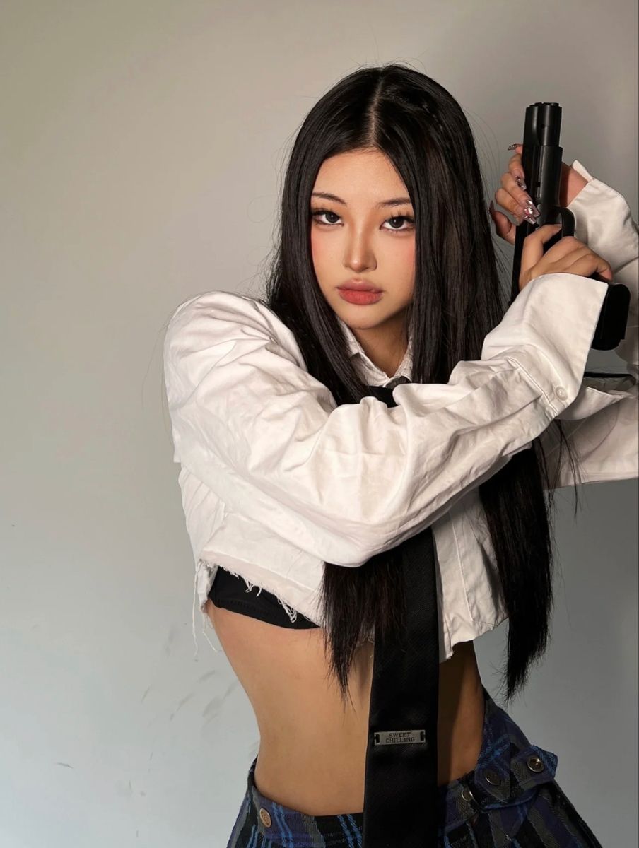 A cozy shot with Sassy girls — straight from Chennai